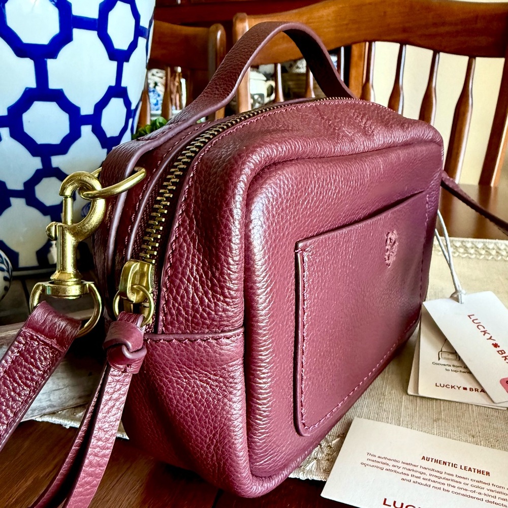 NEW ‘Lucky Brand’ Bag in Genuine Leather that can be carried two different ways - Picture 13 of 16